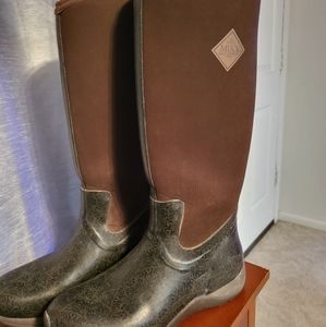 Muck Boot Arctic Tall Rubber Womens Winter Boots